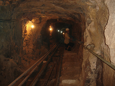 図18：キントス鉱山の坑道